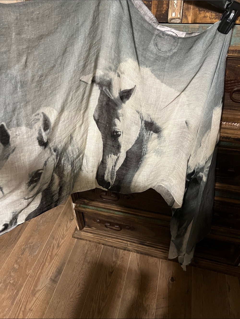 Decorative Horse Print Linen Throw - Gray/White